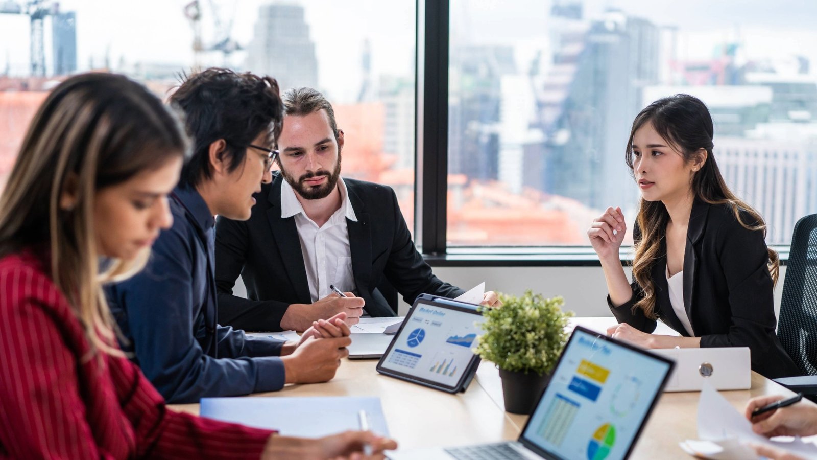 group-of-multi-ethnic-businessman-and-businesswoma-2025-03-24-23-14-58-utc